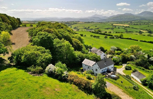 Eglwysbach Cottage | Buzzards View