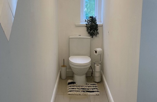 Huddersfield Apartment | Bv Cosy Studio Eleven At Deighton Huddersfield