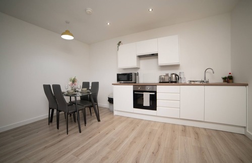 Bradford Apartment | Bv Luxury Apartment Conditioning House