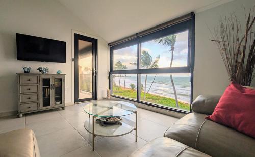 Candelero Abajo Apartment | BV103 - Amazing Oceanfront Condo steps from beach