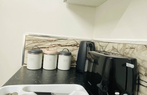 Huddersfield Apartment | Bvapartments-queensgate 3