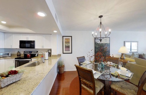 Punta Rassa Condo | BVT #133 CAPTIVATING WATER VIEW 2 BED CONDO MINUTES FROM SANIBEL ISLAND