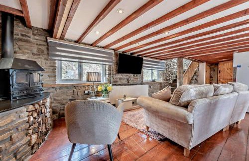 Port Talbot House | Bwlch Farm Barn