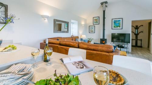 Llanfaethlu House | Bwthyn Angor
