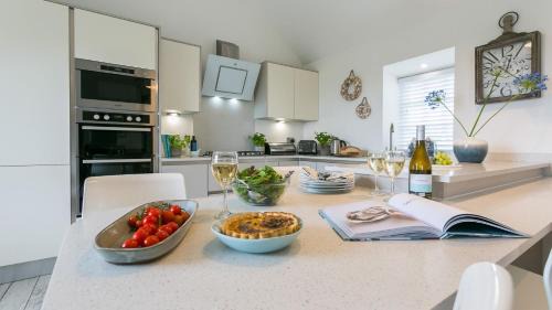 Llanfaethlu House | Bwthyn Angor