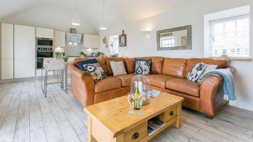 Llanfaethlu House | Bwthyn Angor