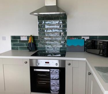 Bangor House | Bwthyn Bach Gilfach