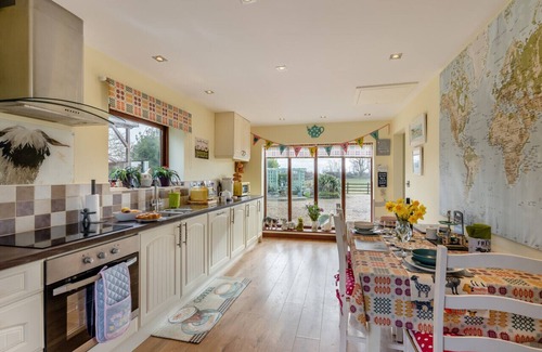 Gaerwen House | Bwthyn Bryn Coed - One Bedroom House, Sleeps 2