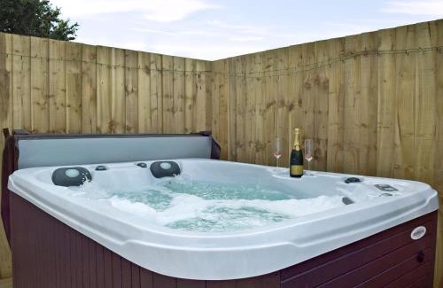 Haverfordwest House | Bwthyn Bwlford