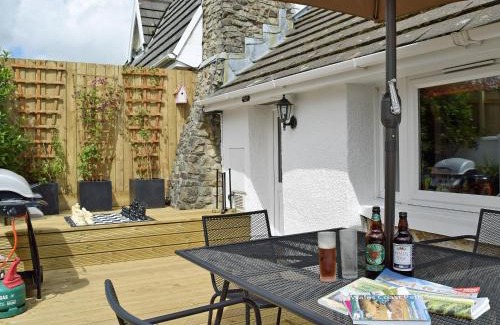 Haverfordwest House | Bwthyn Bwlford
