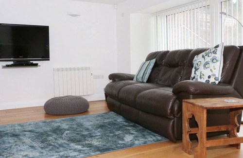 Derwen Cottage | BWTHYN CLYCHAU'R GOG, luxury holiday cottage in Ruthin