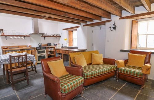 Boncath Cottage | BWTHYN LAN, family friendly, character holiday cottage in Boncath