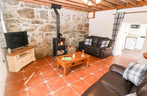 Garn Fadryn House | Bwthyn Siop Pencaerau