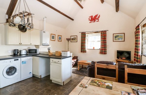 Rhyd-y-clafdy Cottage | Bwthyn yr Onnen