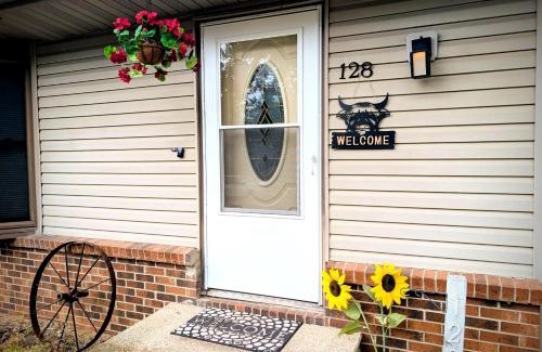 Des Moines House | By State Fair 5 bedrooms 2 baths
