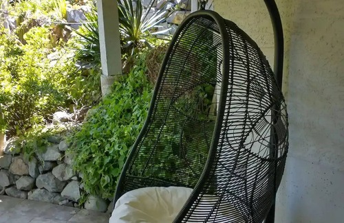 Chemainus House | By the Bay Lavender's Villa-Provence Suiten