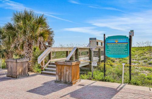 Beach Haven House | By the Beach - Full Property