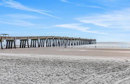 Beach Haven House | By the Beach - In-Law Suite