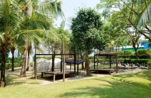 Batu Ferringhi Apartment | By The Sea Batu Feringgi