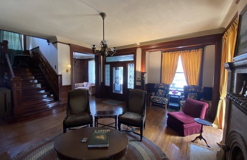 Northeast Kansas City House | Byers Mansion