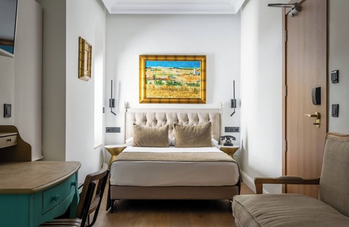 Monte Sancha Hotel | BYPILLOW California
