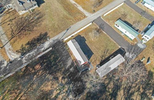 Owens Cross Roads House | Byrd 4 Tiny Stay Getaway