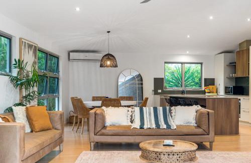 Byron Bay House | Byron Bay Holiday Homes - Marie and Fred's Villa