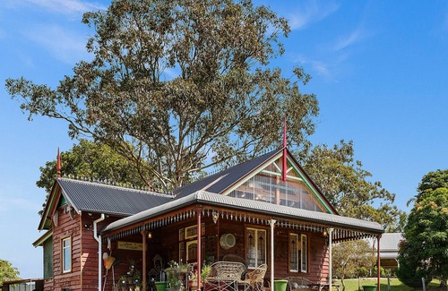 Ewingsdale Villa | Byron Bay'S Visionary Victorian Villa