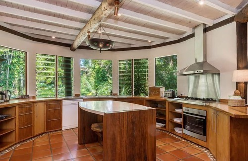 Ewingsdale House | Byron Retreat : your own private hideaway
