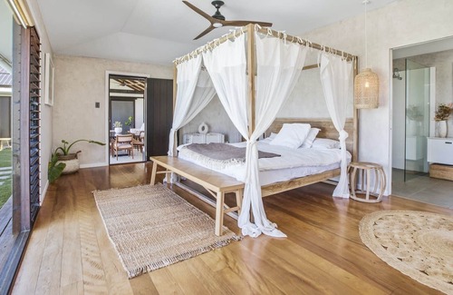 Myocum House | Byron Stables (With Car Parking)