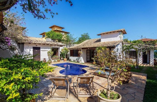 Porto Belo House | Bz56! 80m da praia com piscina e sauna