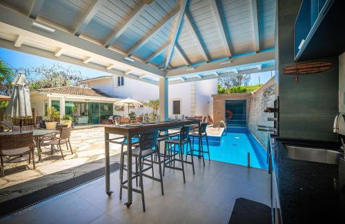 Porto Belo House | Bz79 Casa com Piscina e Sauna 180 metros da Praia!