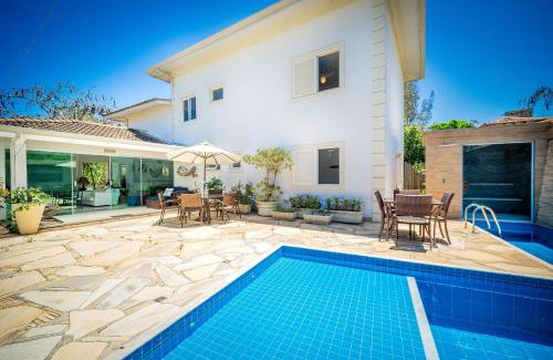Porto Belo House | Bz79 Casa com Piscina e Sauna 180 metros da Praia!