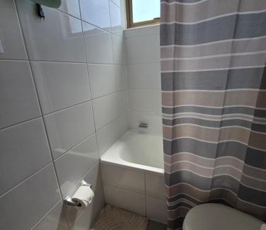 Rancagua Apartment | Cómoda y central habitacion matrimonial baño privado y parcking