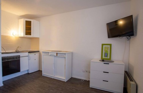 La Faviere Apartment | Côte d'Azur by Interhome