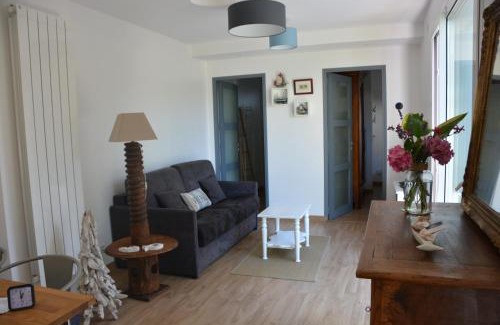 Saint-Martin-du-Littoral House | côte et mer et Spa