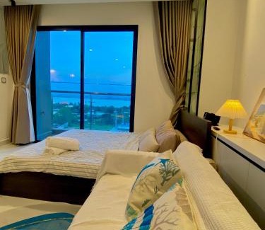 District 9 Apartment | Căn hộ Master có sofa giường view sông Đồng Nai