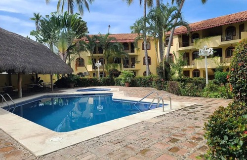 Barra de Navidad House | C. Barra de Navidad