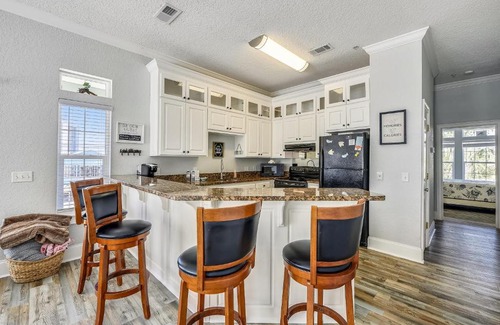 El Centro Beach House | C Dreams by Book That Condo