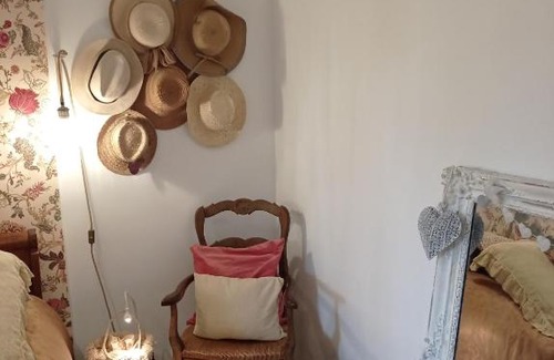 La Colle-sur-Loup Bed & Breakfast | C'est cool ici! logement entier 3 chambres