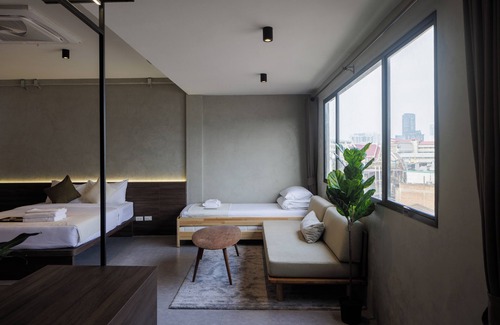 Bangkok City Centre Hotel | C'HOUSE Bangkok