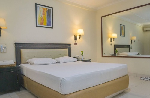 Kayu Putih Hotel | C'One Hotel Pulomas Powered by Archipelago