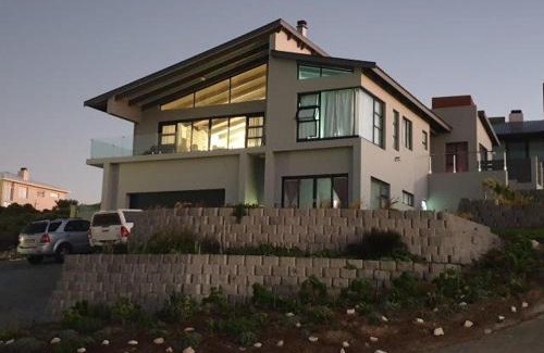 L'Agulhas Apartment | C-the-C