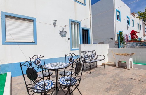 Salema House | C17 - Suncliff Salema House
