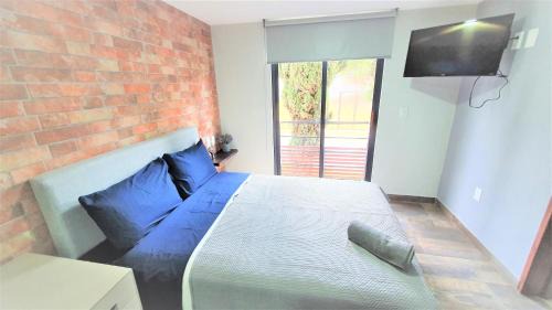 Ciudad Lopez Mateos Apartment | C46-R03 STUDIO at ITESM CEM Families Tourists & Travelers Choice Foreign Students Companies Executives WELCOME! 10min Izcalli-15min Esmeralda-20min Sátelite-25min AIFA