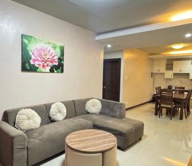 Iloilo Apartment | C7 Hotel with beach front access