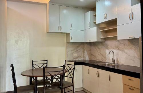 Iloilo Apartment | C7 Hotel with beach front access