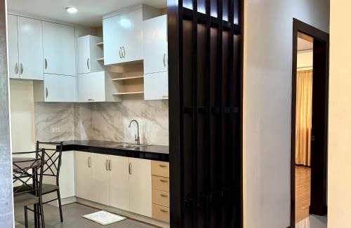 Iloilo Apartment | C7 Hotel with beach front access