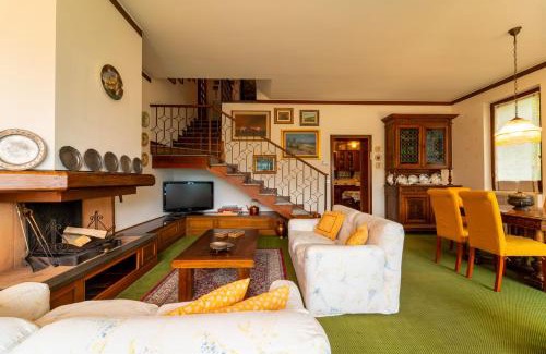 Azzano Apartment | Ca' Furmiga by Wonderful Italy