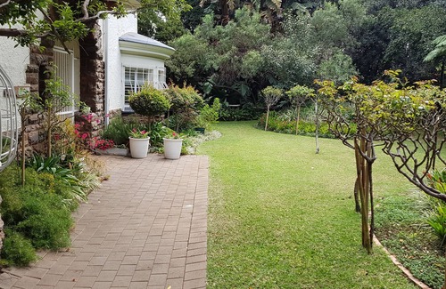 Pretoria House | Ca Ira Wellness Retreat Guesthouse